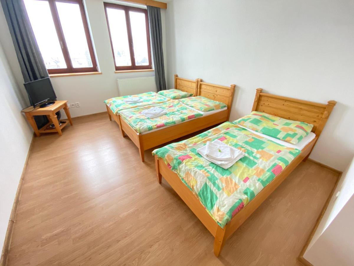 Česká Ves Hotel Zlaty Chlum מראה חיצוני תמונה