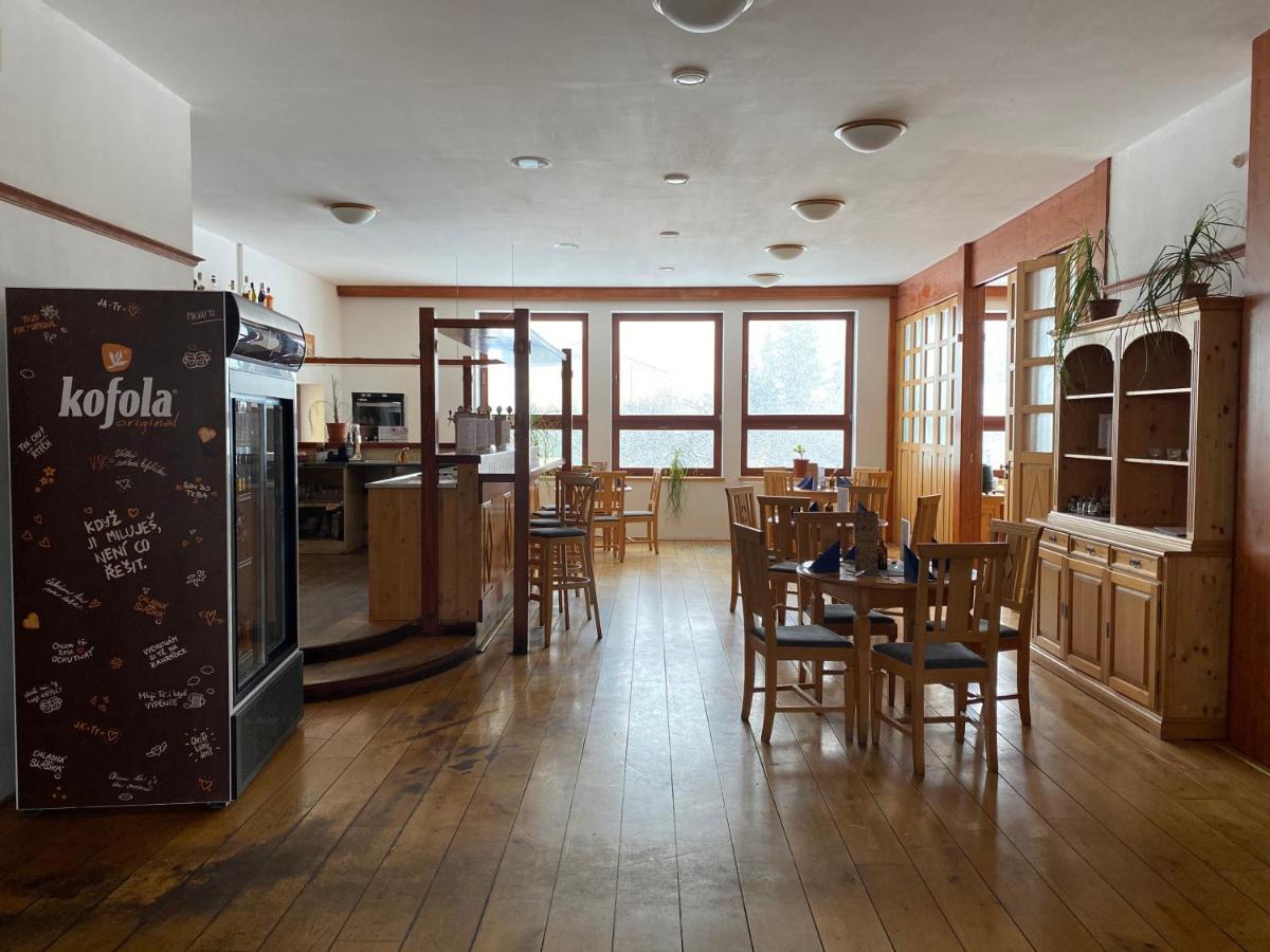 Česká Ves Hotel Zlaty Chlum מראה חיצוני תמונה