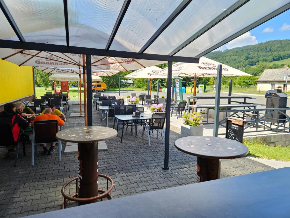 Česká Ves Hotel Zlaty Chlum מראה חיצוני תמונה