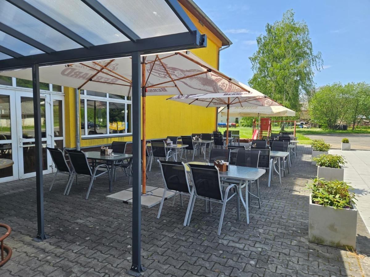 Česká Ves Hotel Zlaty Chlum מראה חיצוני תמונה