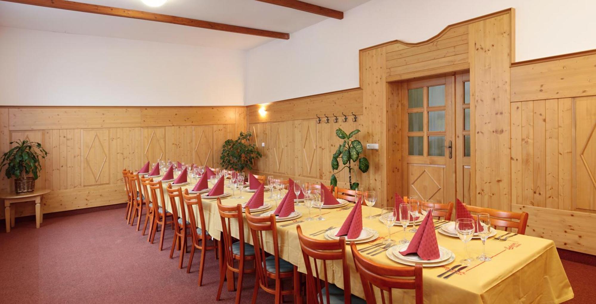 Česká Ves Hotel Zlaty Chlum מראה חיצוני תמונה
