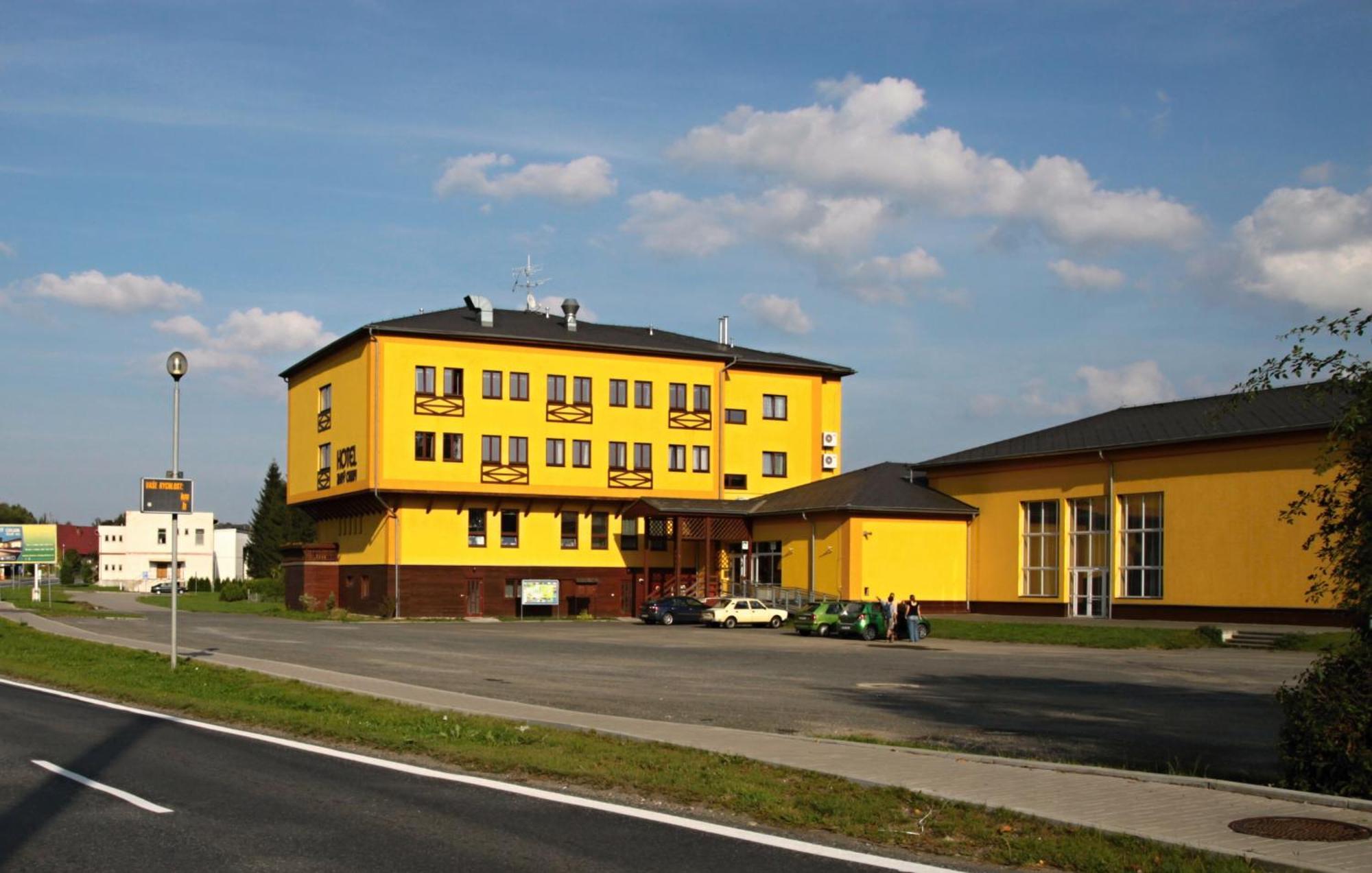 Česká Ves Hotel Zlaty Chlum מראה חיצוני תמונה